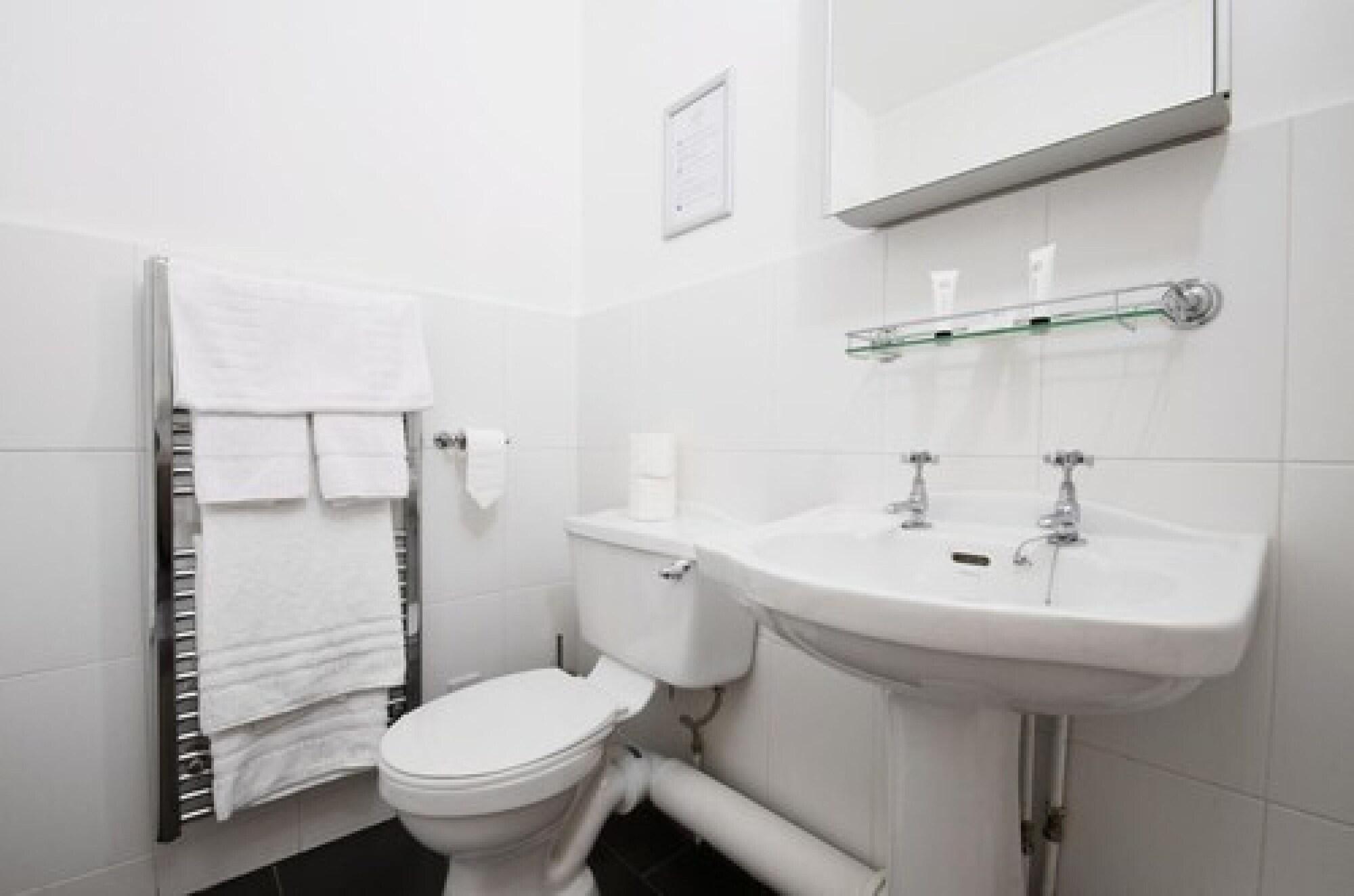 The White Hart Inn Winchcombe Esterno foto